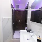 Pignasecca Domus Pensión 4*