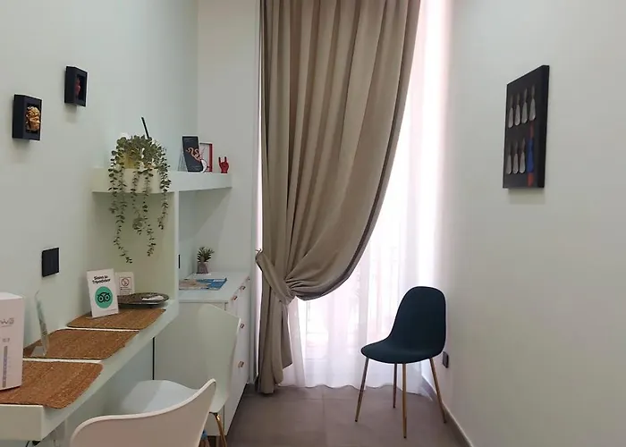 Pignasecca Domus Гостевой дом 4*