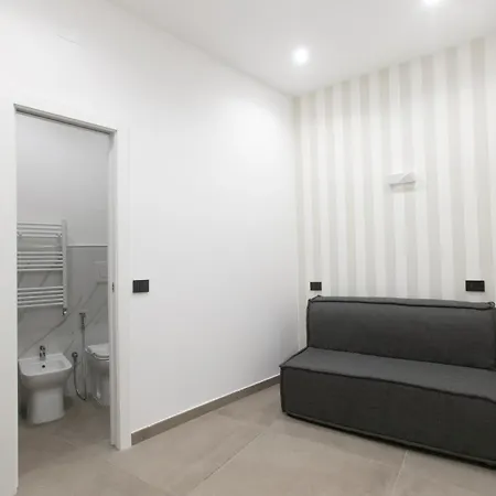 Pignasecca Domus Πανσιόν